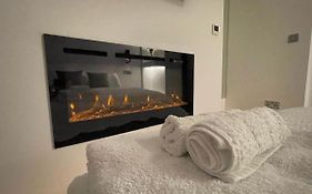 Luxury Apartment Edinburgh Centre With Steam Room